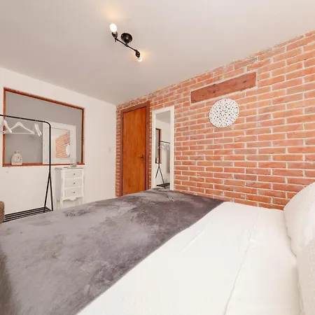 Casa Mia - Zara
