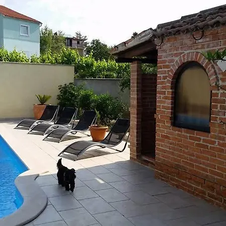 Casa Mia - Zara *